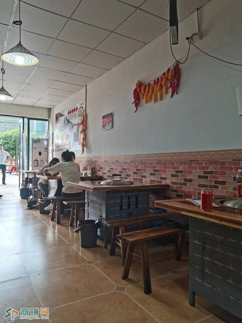 W转让 盈利特色餐饮铁锅炖低价转让图3