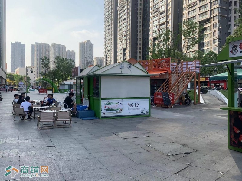 W锦江商业小吃街摊位低价出手转让图3