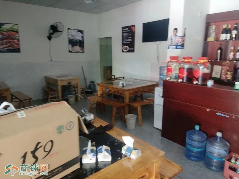 W精选德全北街盈利餐饮店低价转让图3