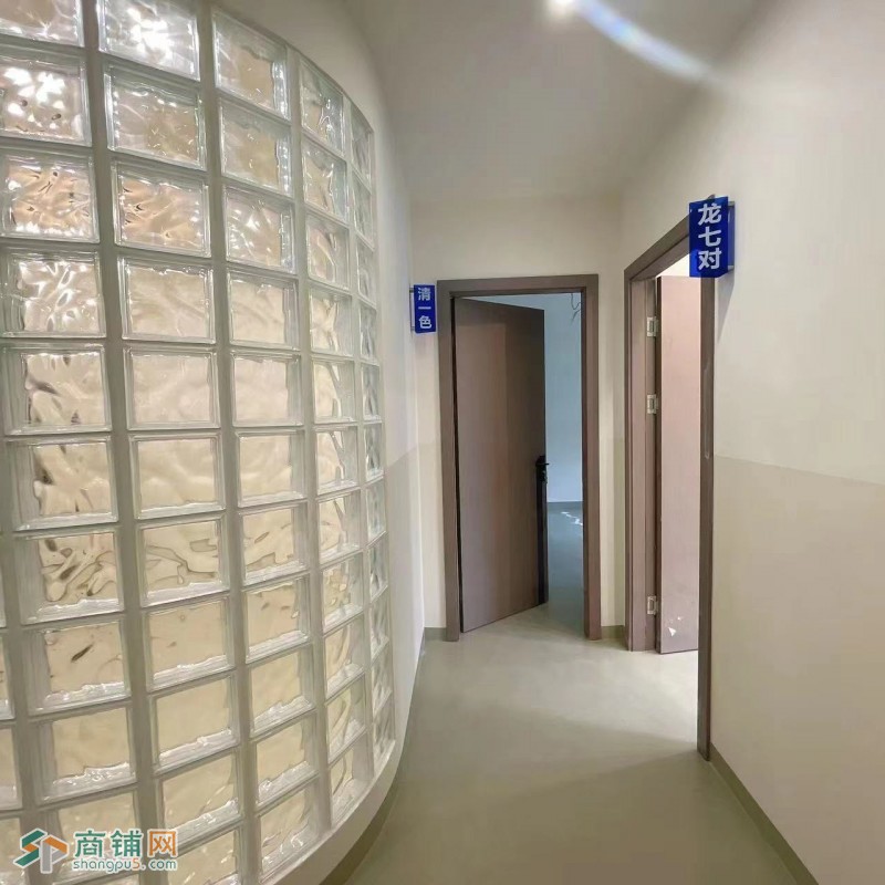 临街茶楼高档装修低价转让图3