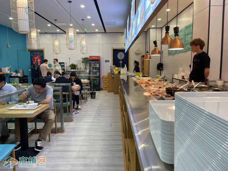 易铺推荐 园区湖东CBD写字楼聚集地130平餐饮诚心转让图2