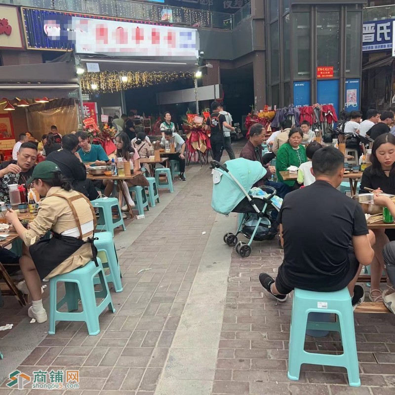 W空港证件齐全四万人流小区旺铺转让图2