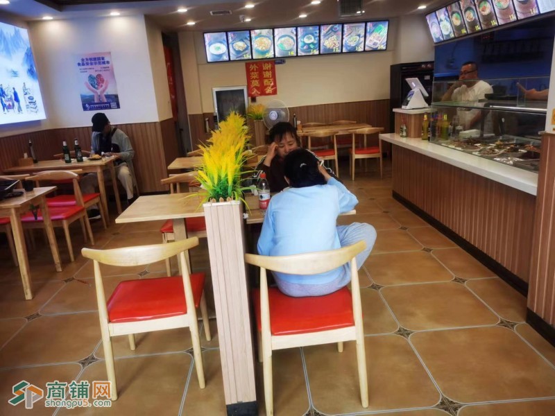 于洪区怒江北街餐饮店味东唐面庄出兑可空兑位置好客流大图3