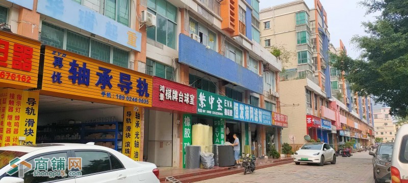 龙岗区龙东社区鸿景棋牌台球室低价转让W图2