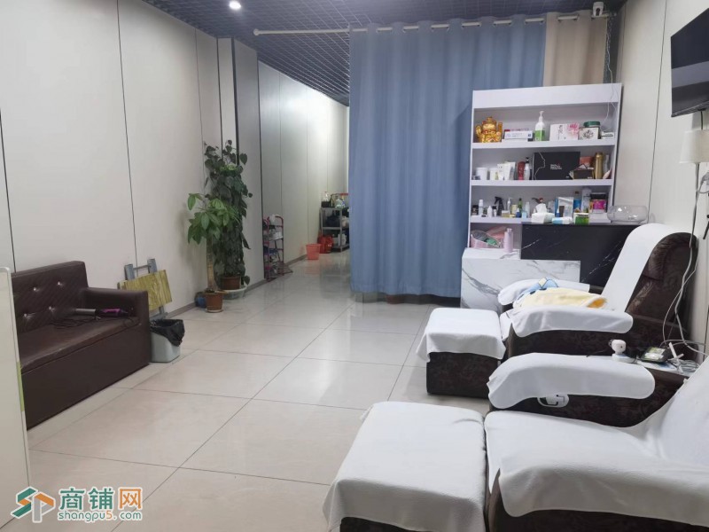 W高端成熟商圈稳定盈利理疗店低价转让图2