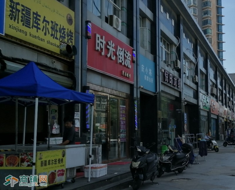 相城沿街18平卤味店转让，生意成熟接手就能营业图2