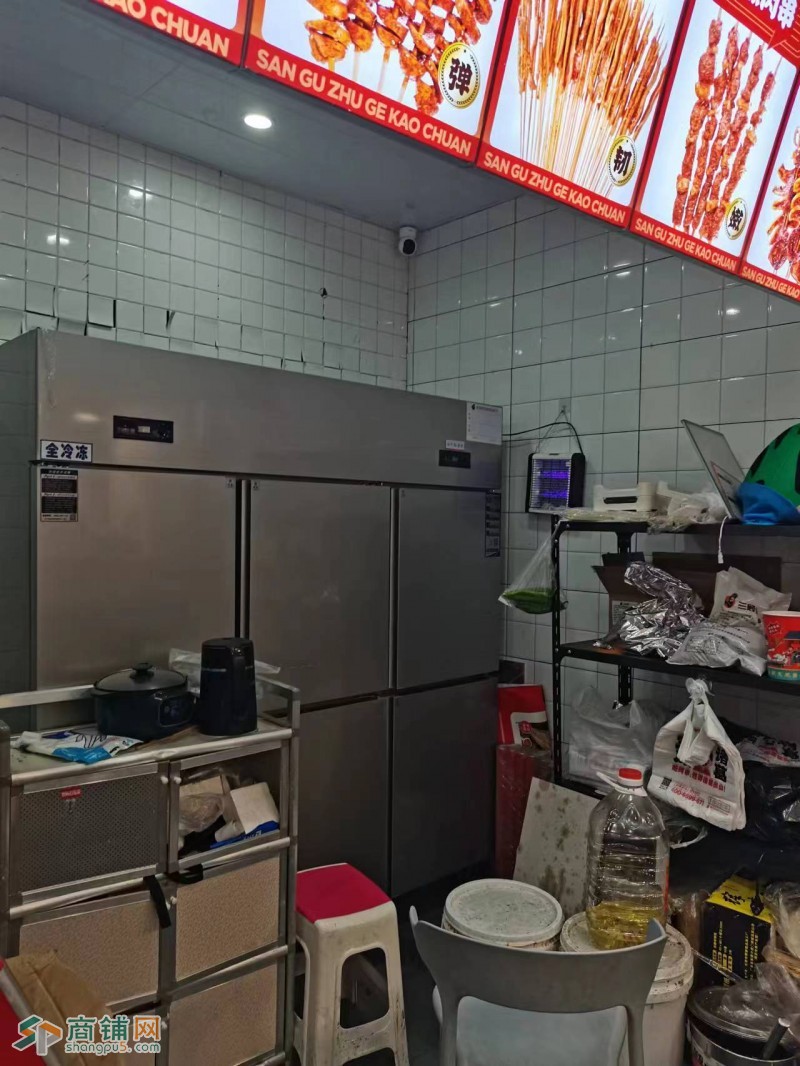 W转让 双楠路人流量超大的铺子低价转让 中介勿扰图3