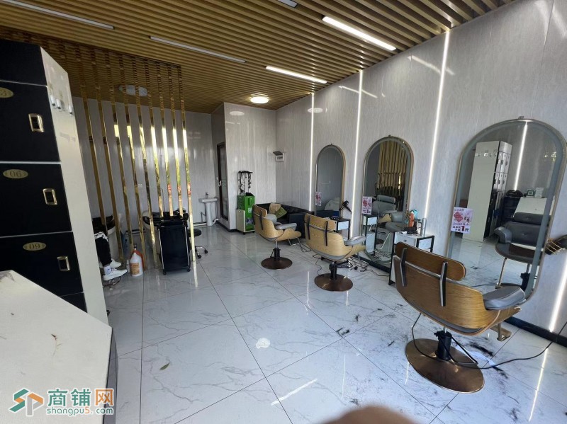 w捡漏！坪山美发店转让图2