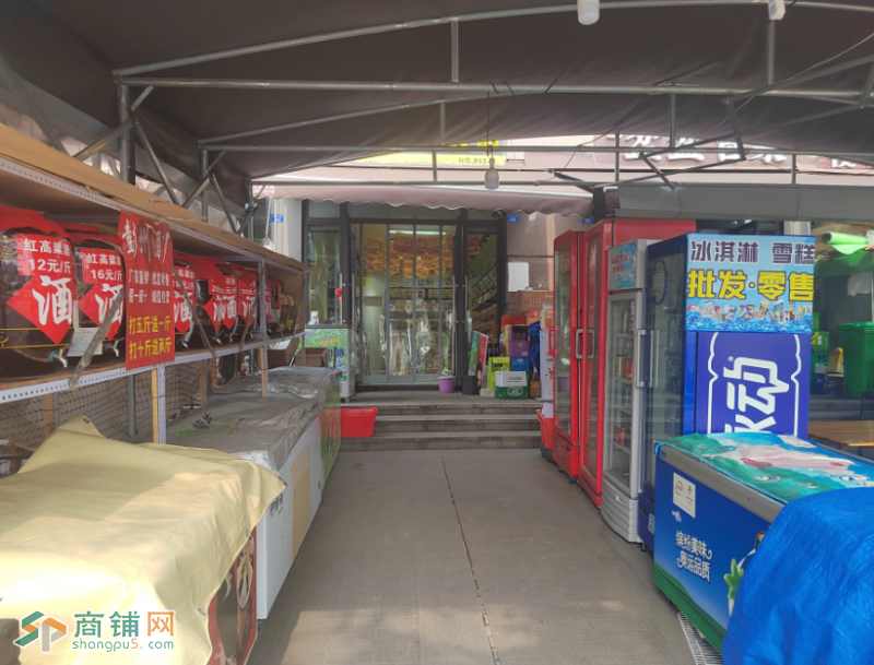 W天府新区全业态可餐饮旺铺品牌零食整体转让图2