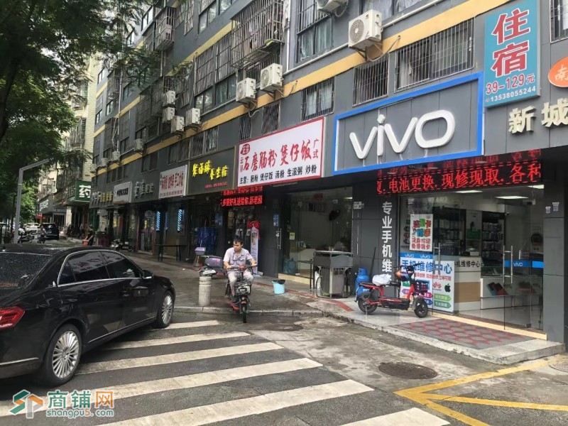 W龙岗区坪地大型工厂旁餐饮店转让（很适合做快餐）图2