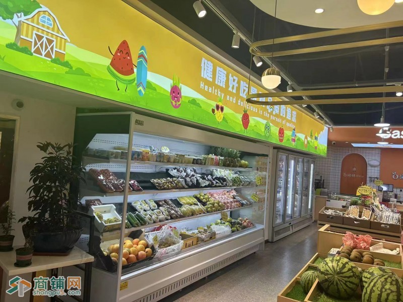 易铺推荐 吴江5000户公寓楼下，160平水果零食店转让图2
