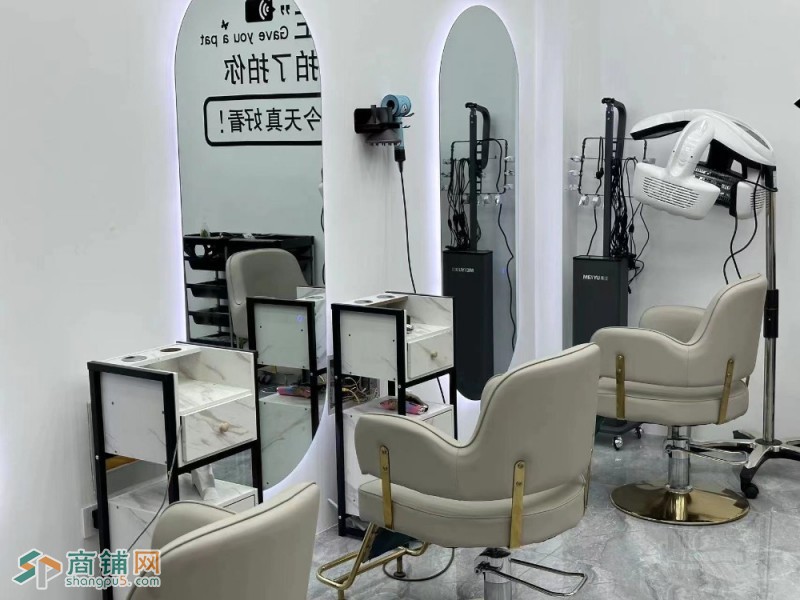 新装修理发店转让图2