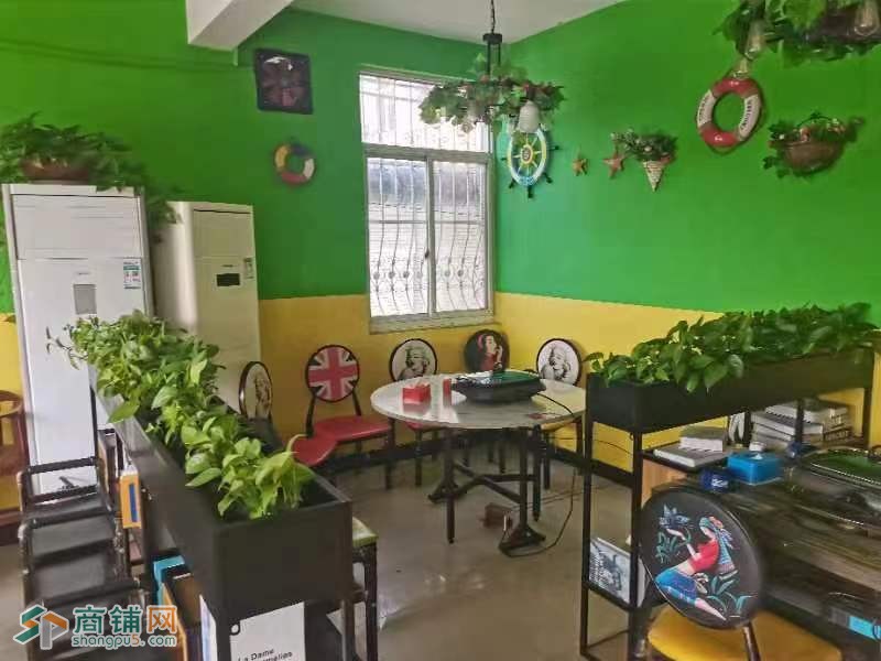 商铺网推荐吴江新东美食广场餐饮店 转让 面积150平，图3