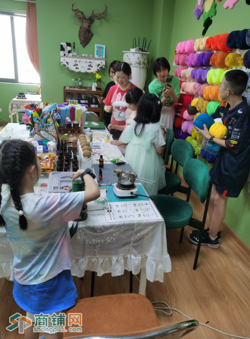 W高新西区中海海科大厦品牌连锁凸刻制造所旺铺整体转让图2