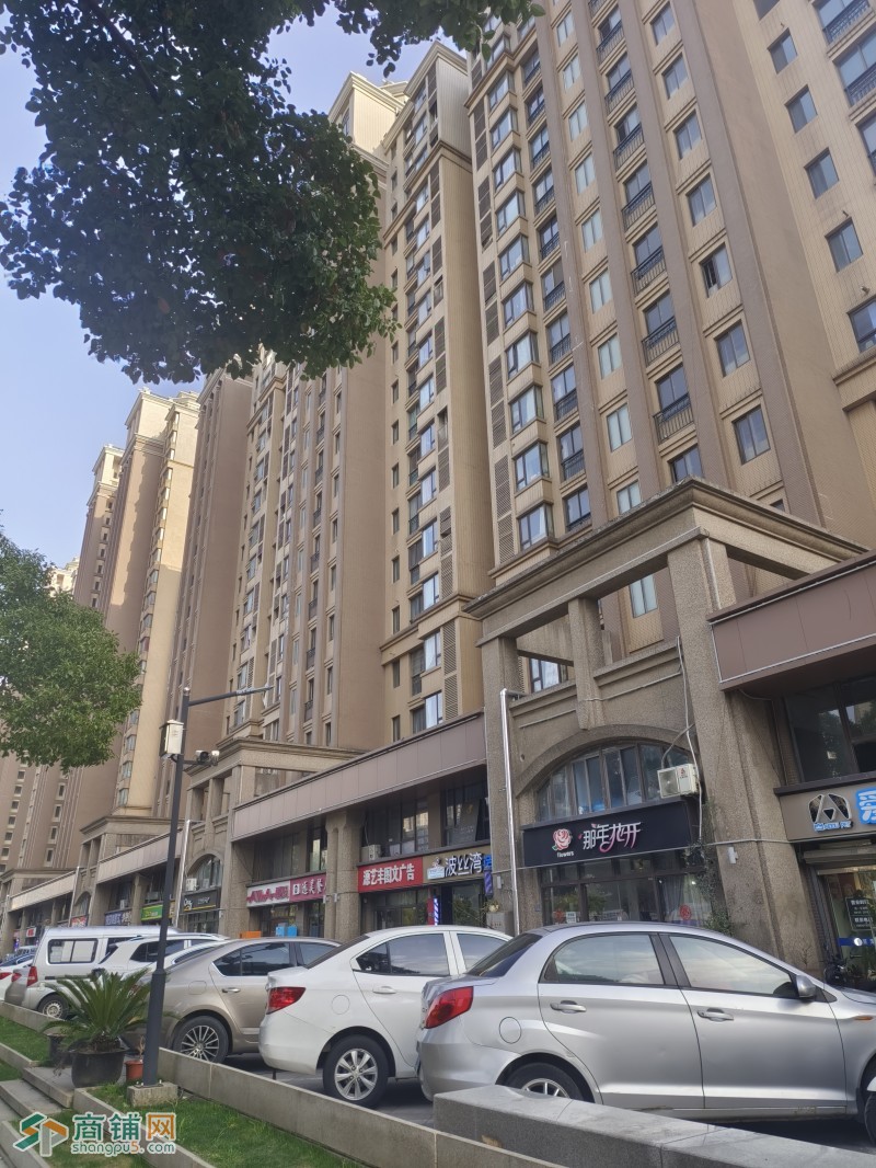 易铺推荐   相城元和75平美容店转让  成熟商圈 客源稳定图3