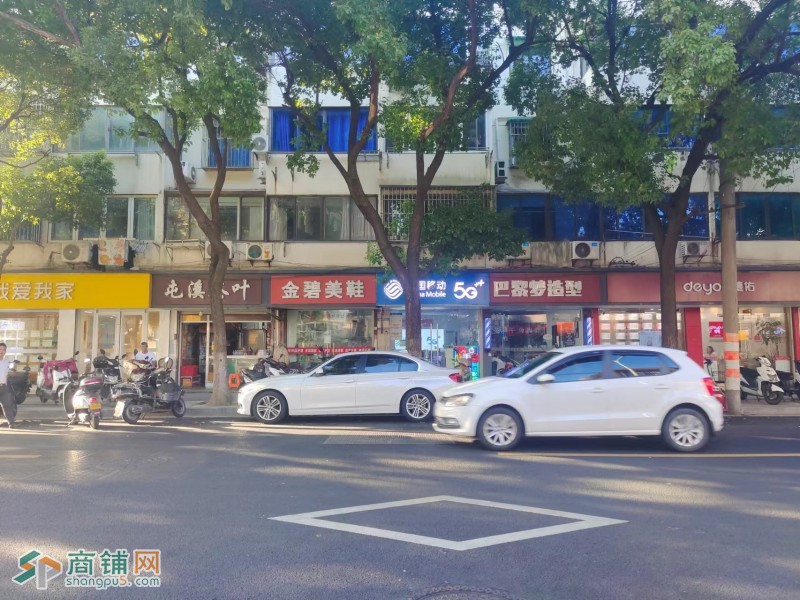 商铺网推荐切果达38平本店位于，姑苏区类门图2