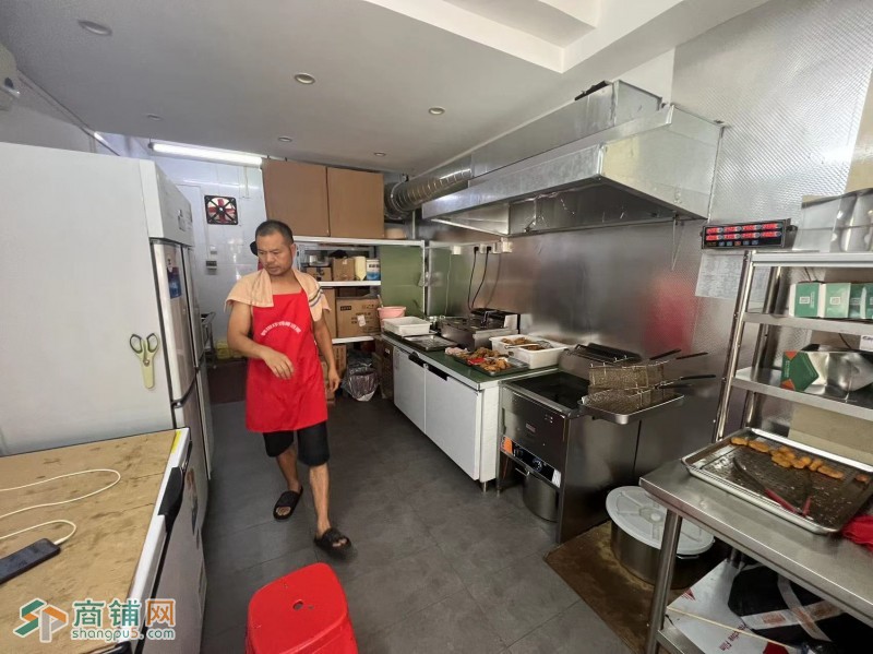 w布吉炸鸡店转让图3