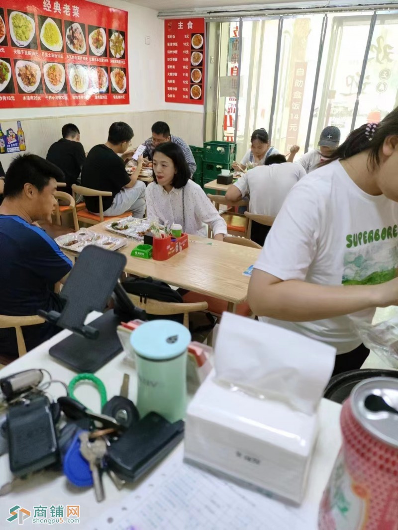 沈河区奉天街恒运豪庭小区门口餐饮店出兑附近办公大厦多图2