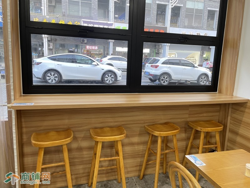 易铺推荐 吴中甪直30平沿街店面带设备整转图2