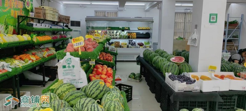 易铺推荐城南花园75平水果店城心新转让图2