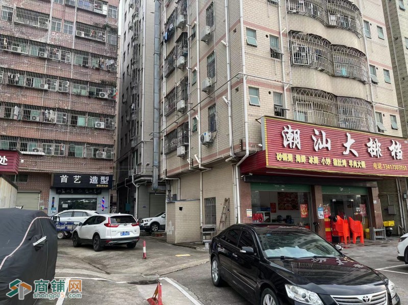 W捡漏！盈利中龙岗城中村入口临街大排档图3