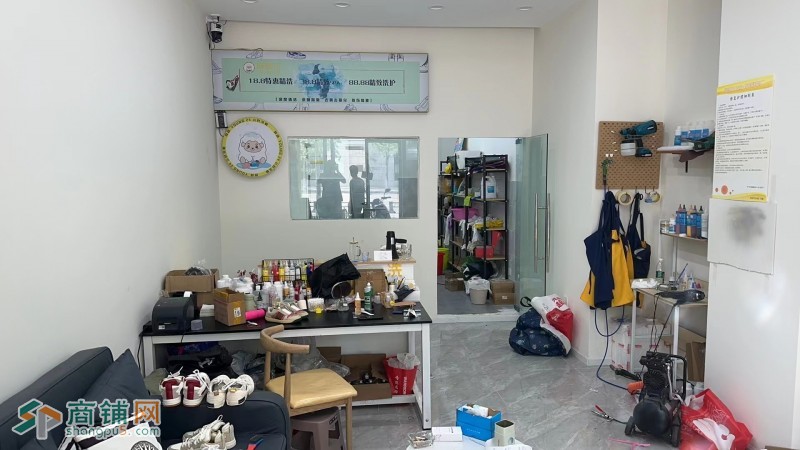 W茶店子高端万人小区盈利旺铺低价转让图2