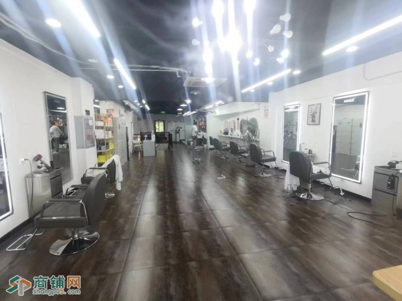 编号23228运河区凤凰城288平底商出租图3