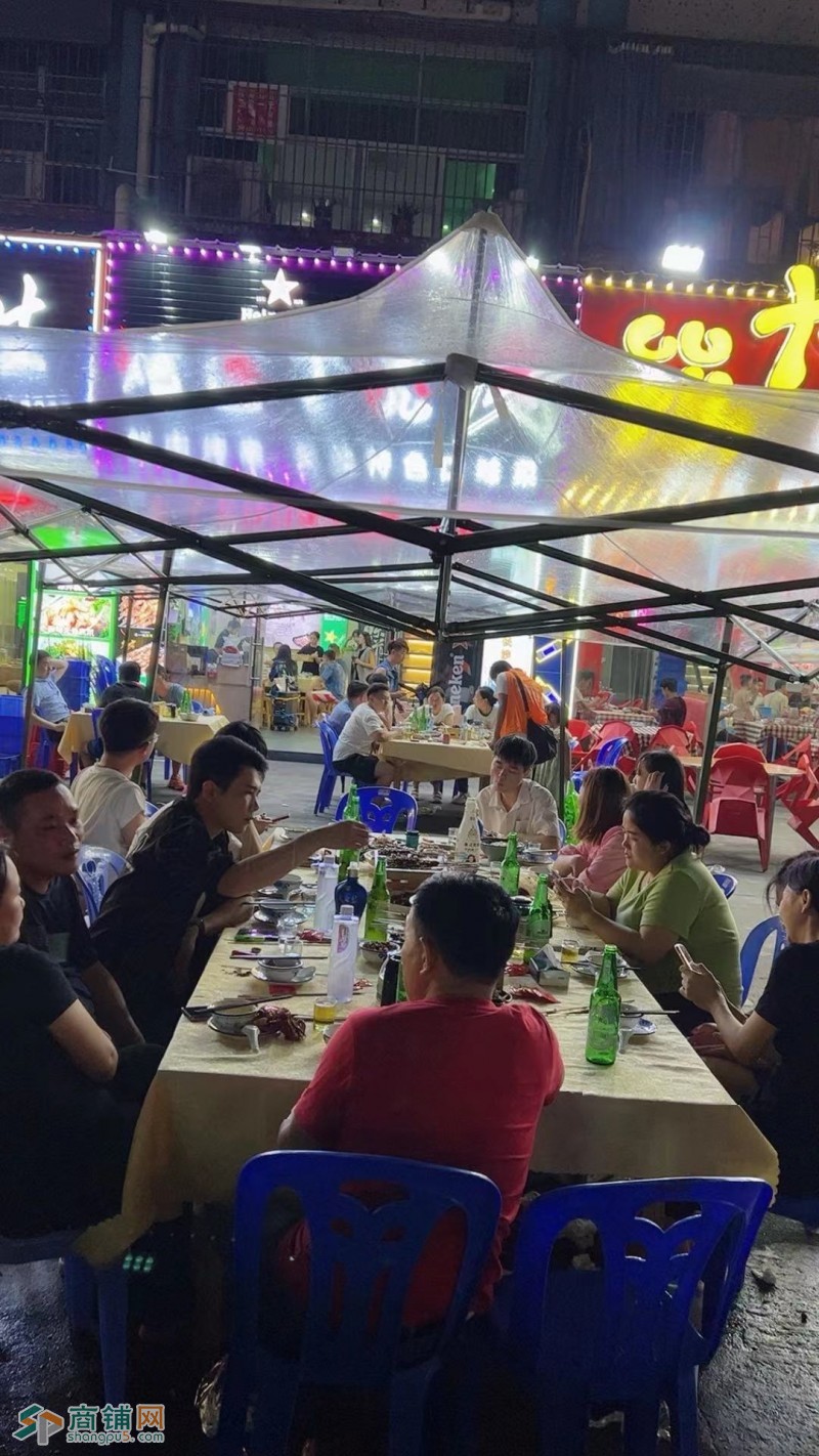 W宝安经营十年老店餐饮店整体优价转让图2