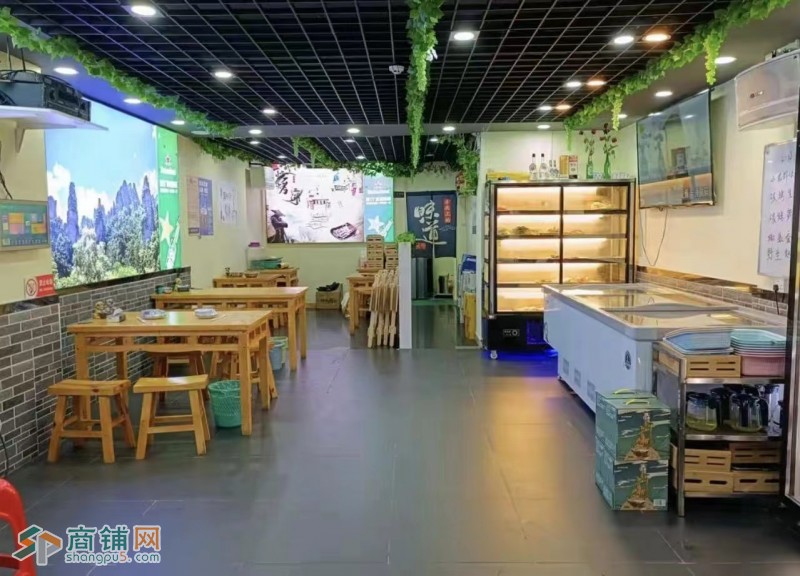 W宝安经营十年老店餐饮店整体优价转让图3