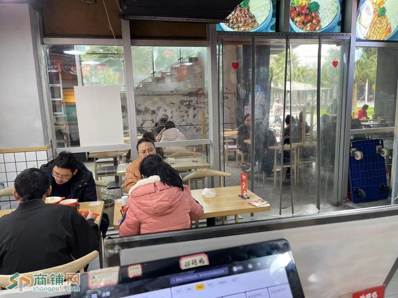 W转让中坝地铁旁写字楼底商旺铺 轻重餐饮都可做图2