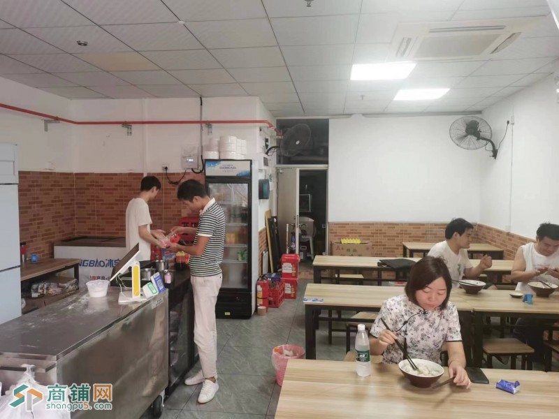 W盈利中宝安固戍城中村水饺店忍痛转让图2