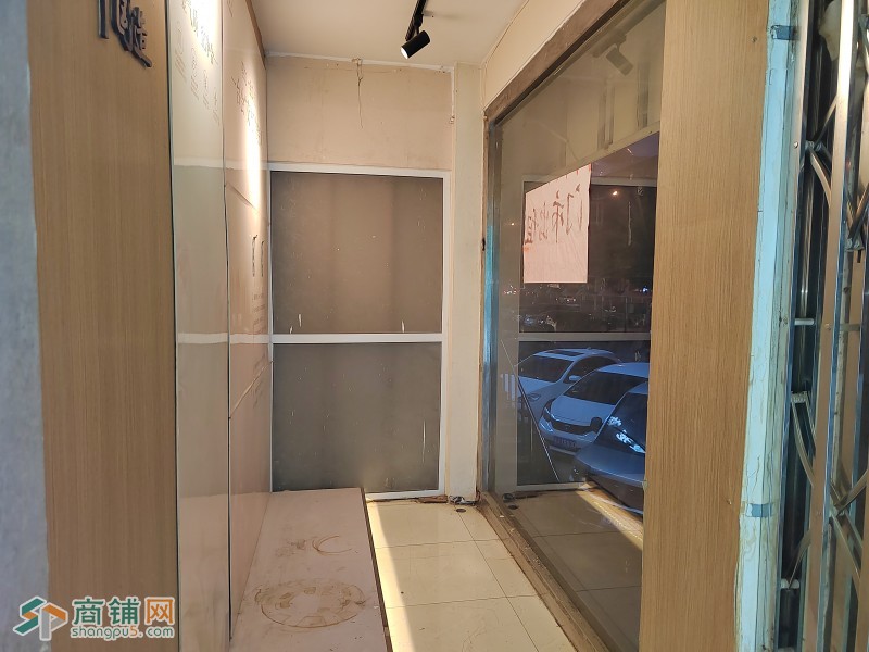 编号2398新华区广厦小区底商商铺出租图3