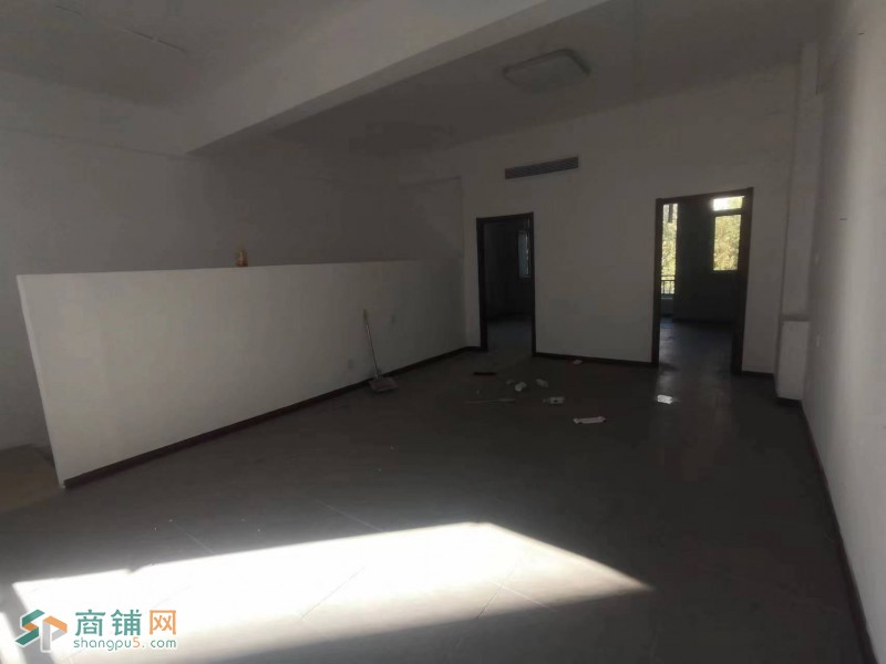 编号2399新华区新盐百对面天成熙园底商出租图3