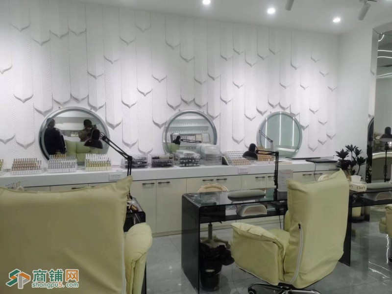 浑南区明波路美甲美睫店出兑可改项附近小区多装修好图2