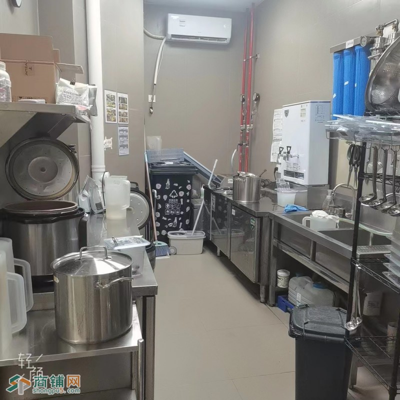 W  捡漏  光明区凤凰城  沪上阿姨 奶茶旺铺  转让图3