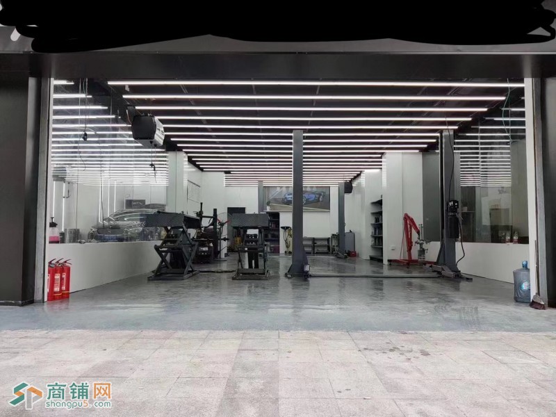W小区楼下，执照证件齐全图2
