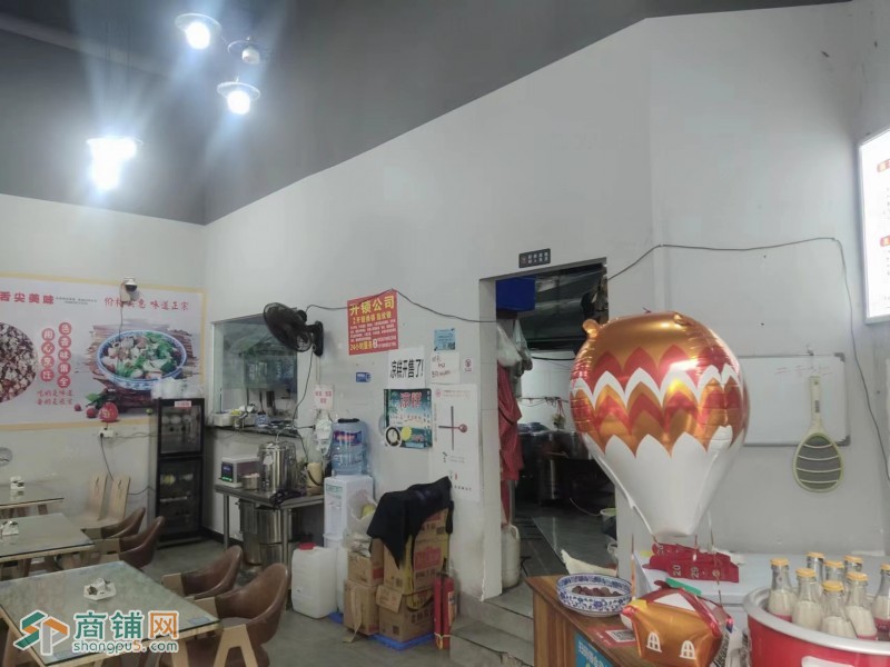 W天府一街临街商铺转让图2