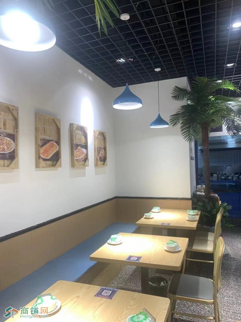 W繁华餐饮一天街餐饮铺子转让图3