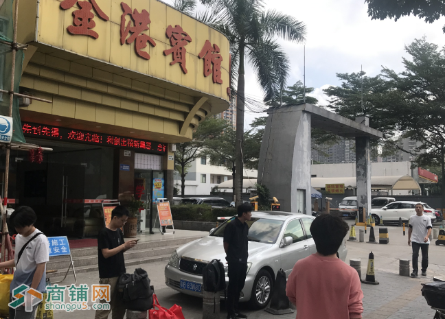 龙华清湖58平餐饮店转让图2