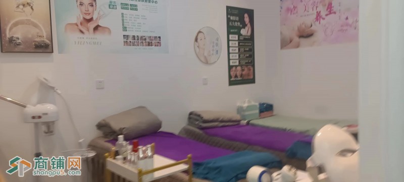 W龙华观澜地铁口美容店转让图3