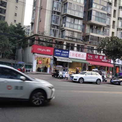 W转让 人流量超大小区门口蛋糕店低价转让