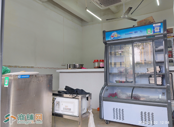 龙华观澜50平餐饮店转让图3