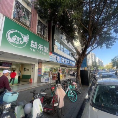 龙岗爱联社区临街奶茶店