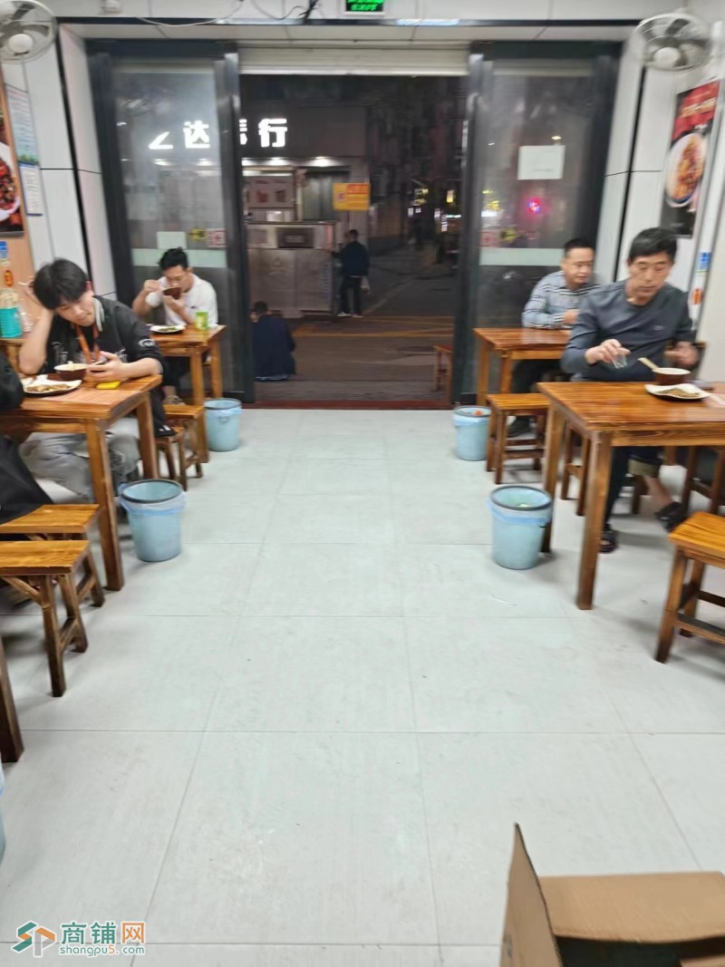 W龙华公园木桶饭临街旺铺转让图3