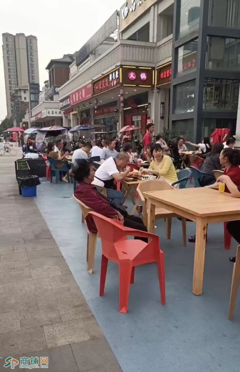 W全业态 水电气三通 超大外摆餐饮店低价转让图3