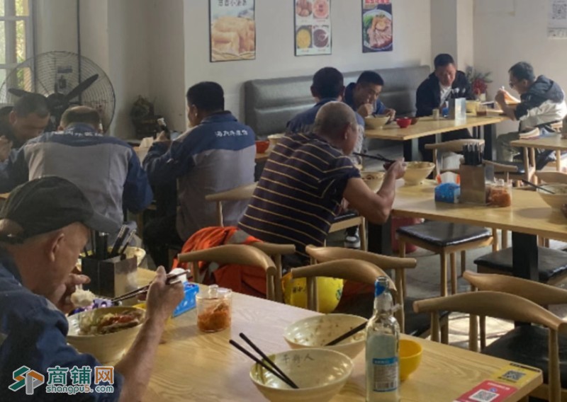 W坪山猪脚饭转让图2