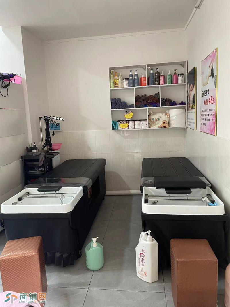 W龙华玉翠新村理发店转让图3