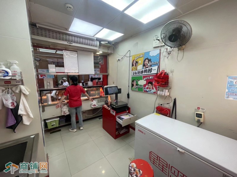 宝安区万丰社区村口商铺图2