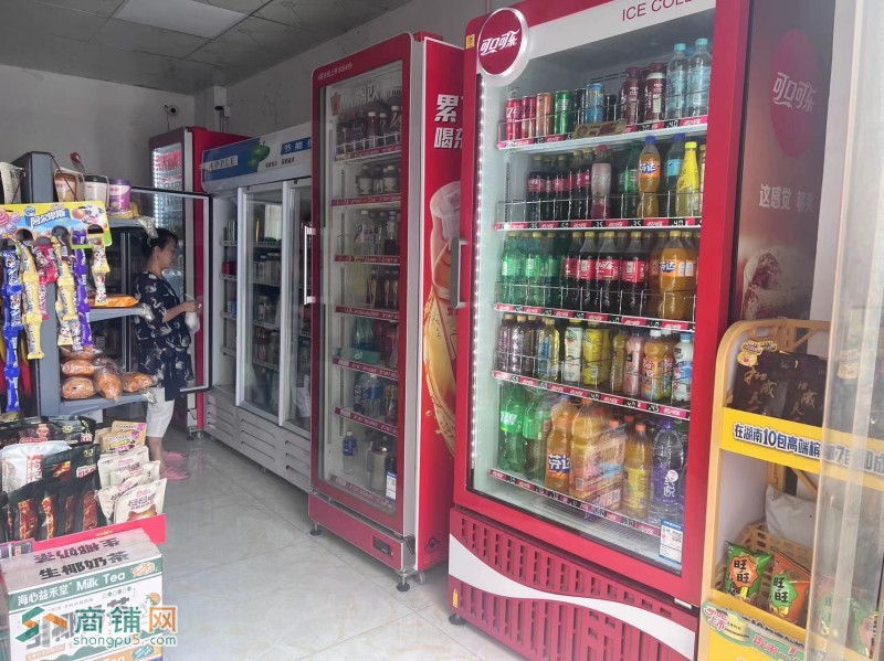 W龙华大浪产业园便利店图3