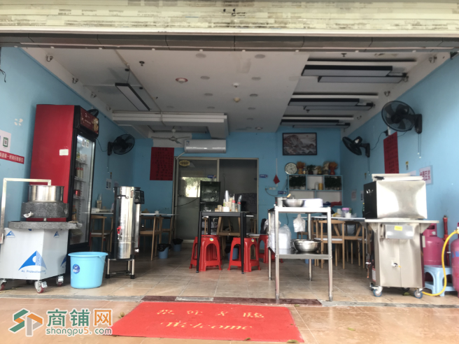 :宝安西乡40平餐饮店转让图2